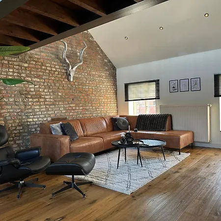 Saint Lambert Apartment